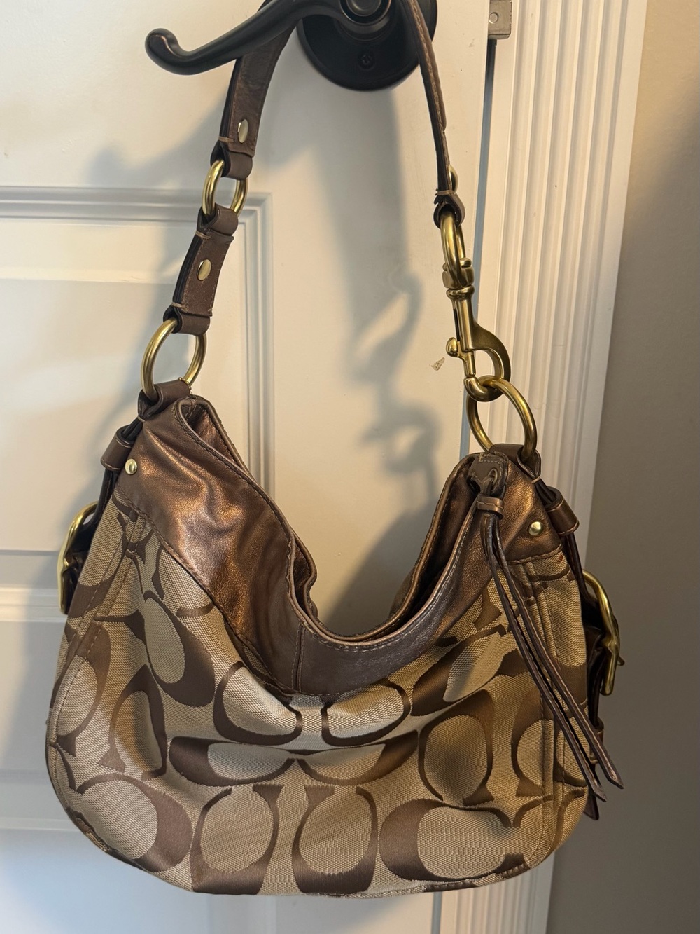 バッグ COACH Zoe Signature Soho Shoulder Bag Zoe Signature Hobo Coach Shoulder Bag - Gem